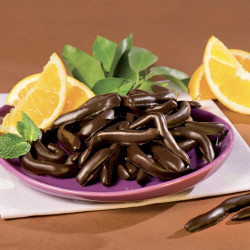 Ecorces d’oranges confites au chocolat noir