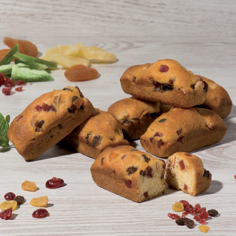 Mini cakes aux fruits confits et raisins macérés