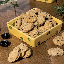 Biscuits apéritif aux olives noires