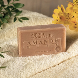 Savon de Marseille à l'amande et miel